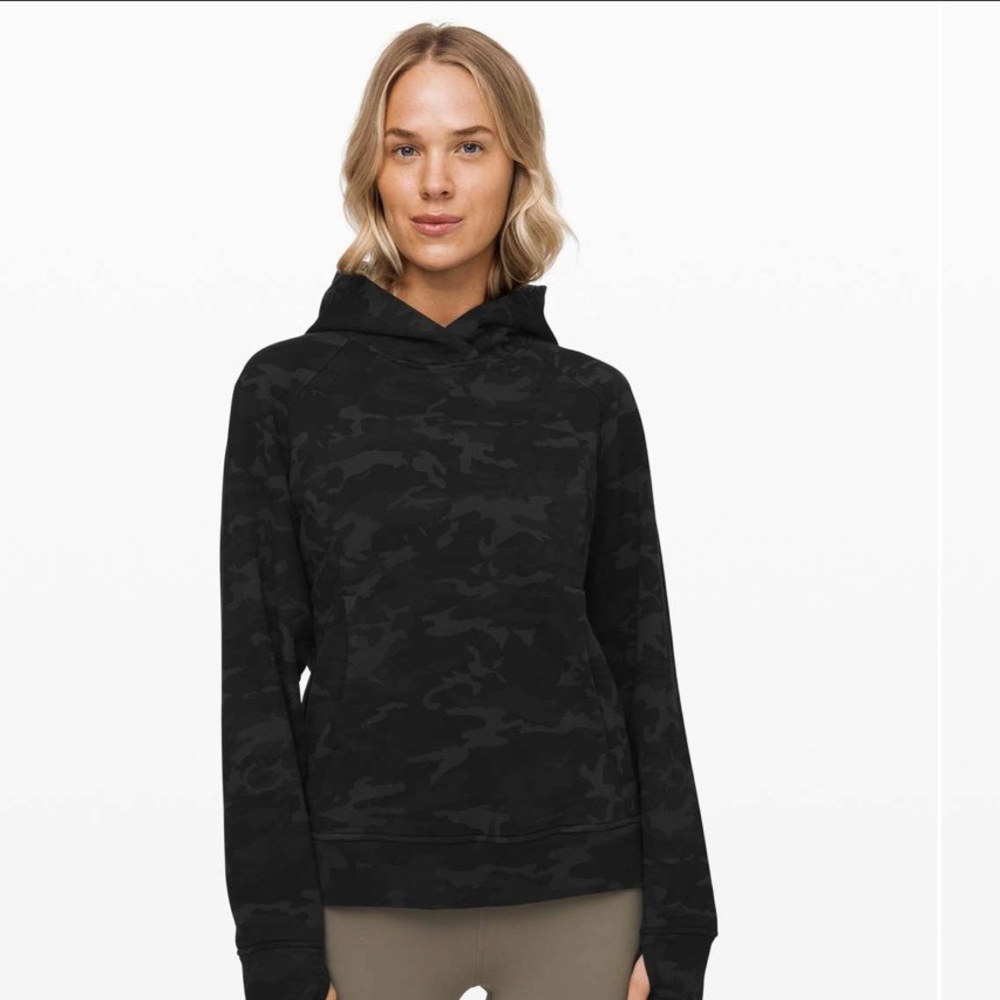 Lululemon Scuba Pullover - Size 4